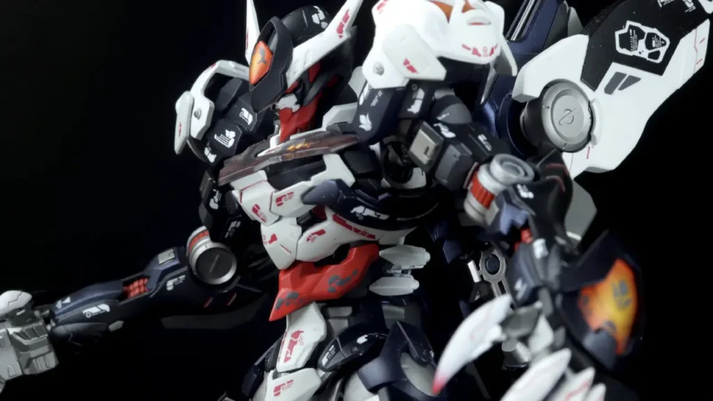 Custom Build Gundam Barbatos Skull Myniatures