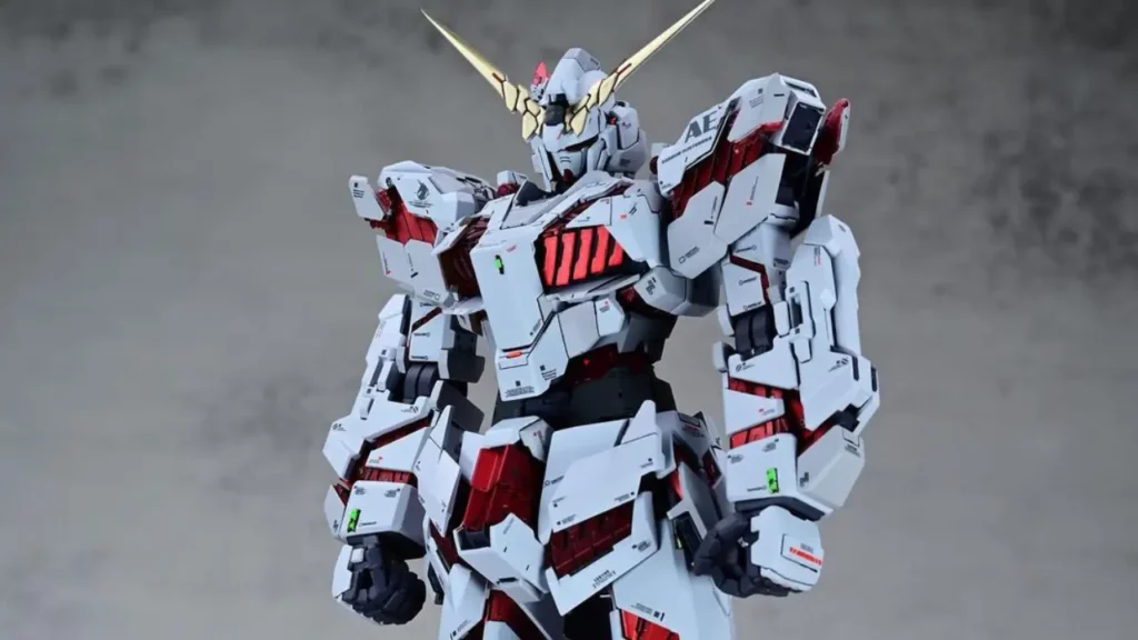 Custom Build Master Grade Unicorn Gundam Detailed Myniatures