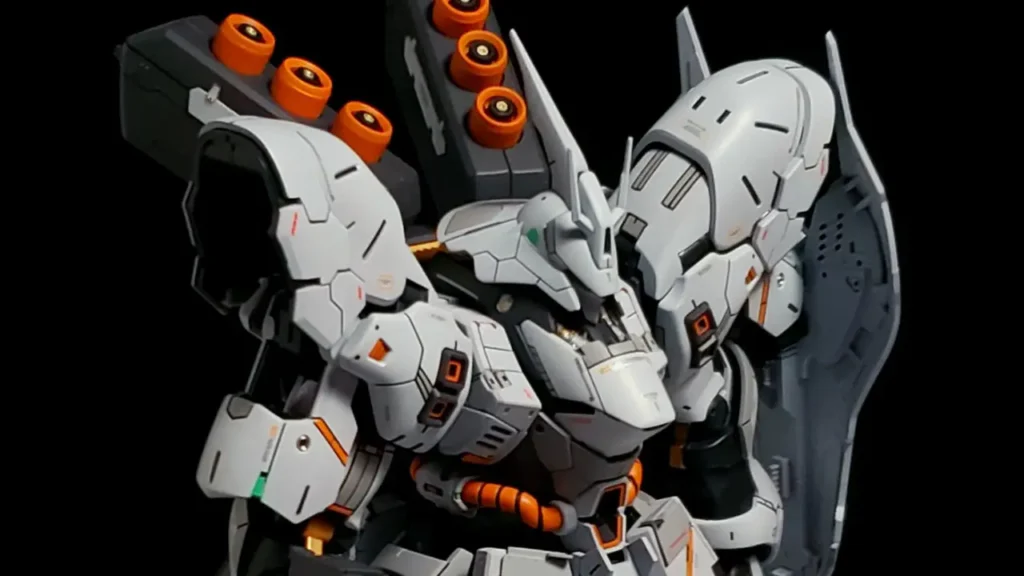 Custom Build Real Grade Gundam Sazabi White Myniatures