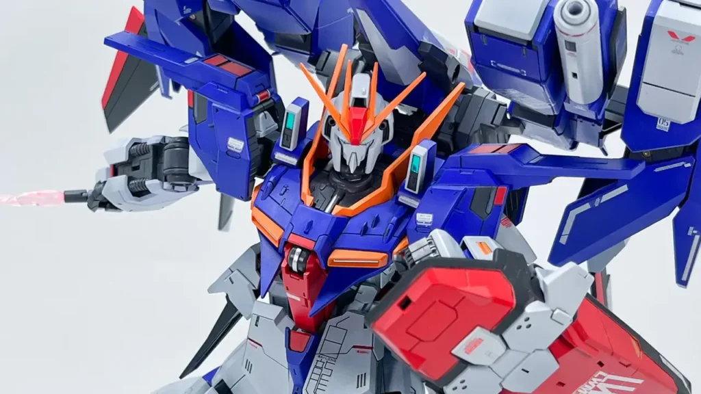 Custom RE 1100 Gundam Lindwurm Defenser Myniatures