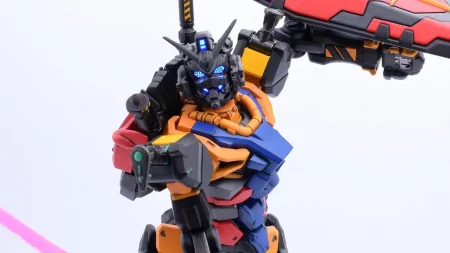 1144 Gundam (GQ) Black Edition Myniatures