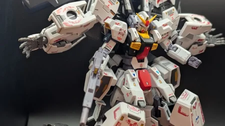 Gundam Mk-2 Wearing Nadleeh Myniatures