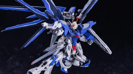 Custom Gundam MGEX Strike Freedom Myniatures
