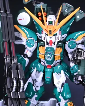 Gundam Wing Zero Command Custom Myniatures