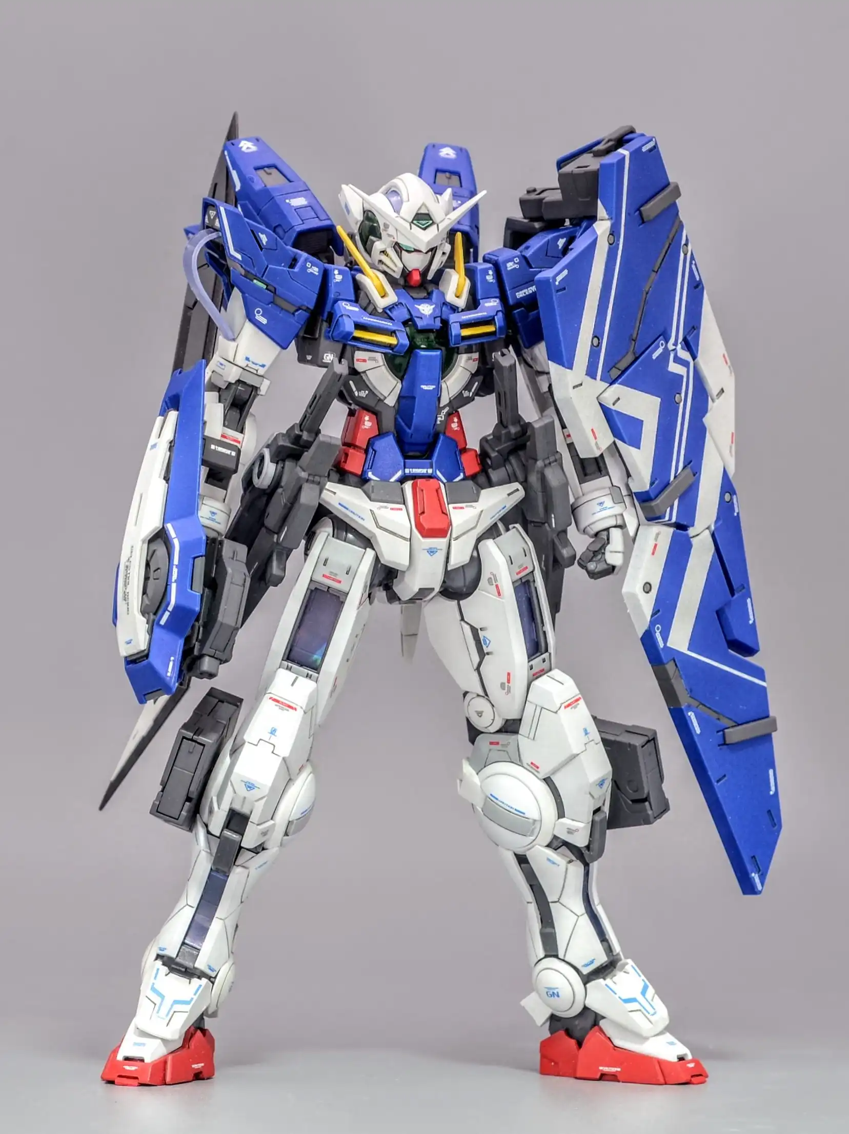 MG 1100 Gundam Exia Mod Myniatures
