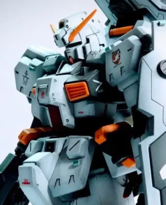 HGUC RX-121-1 Gundam TR-1 Hazel Custom Myniatures