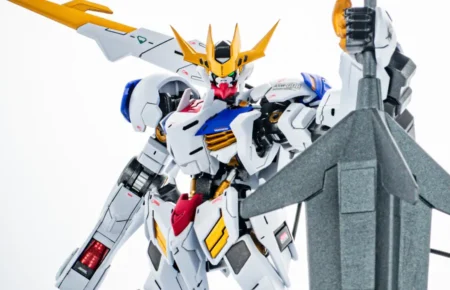 HG 1144 Gundam Barbatos Lupus Rex Myniatures