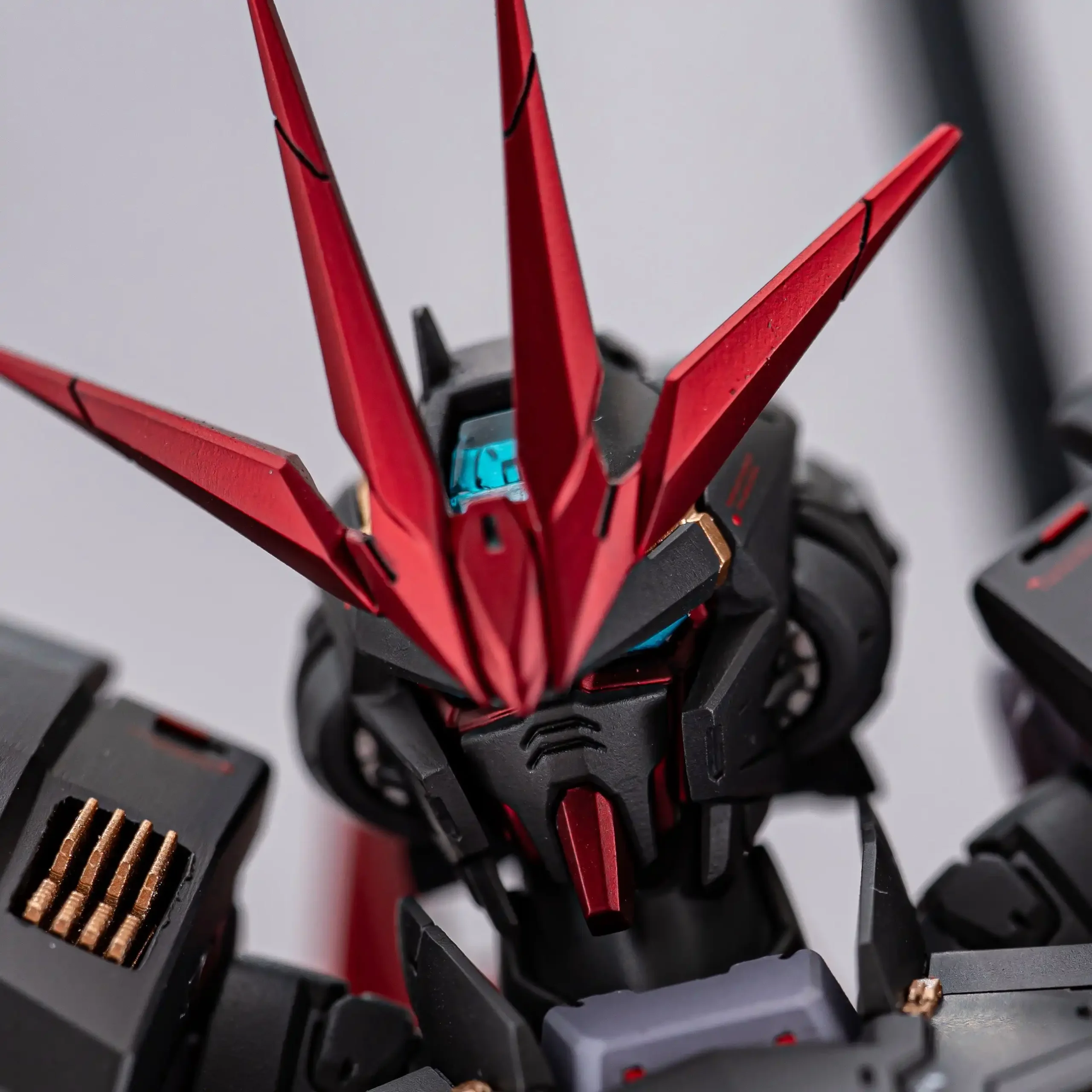MBF-P0XD Gundam Astray Noir D Myniatures