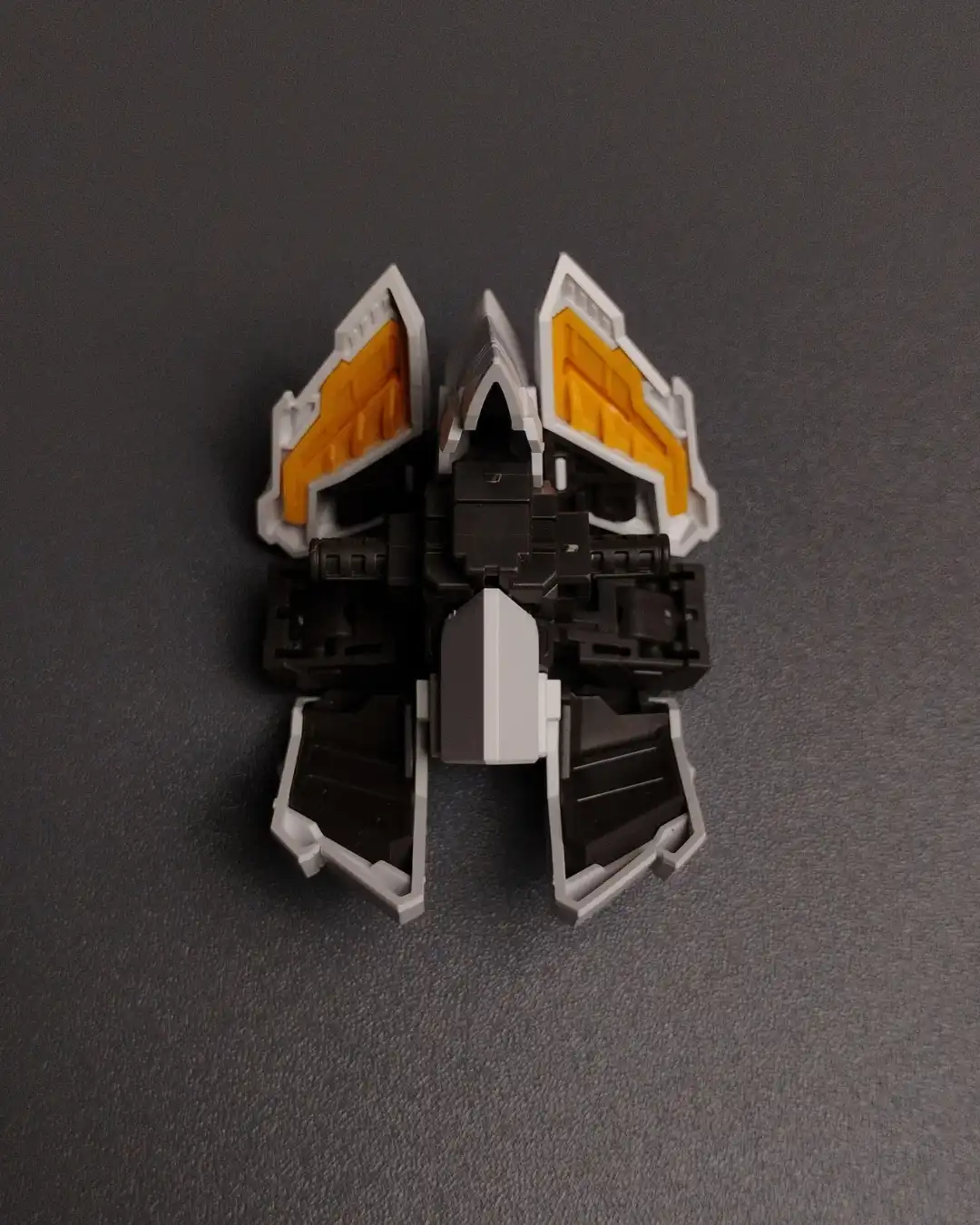 MG 1100 Gundam Barbatos Lupus Review – Best Iron-Blooded Orphans Master Grade Kit Myniatures