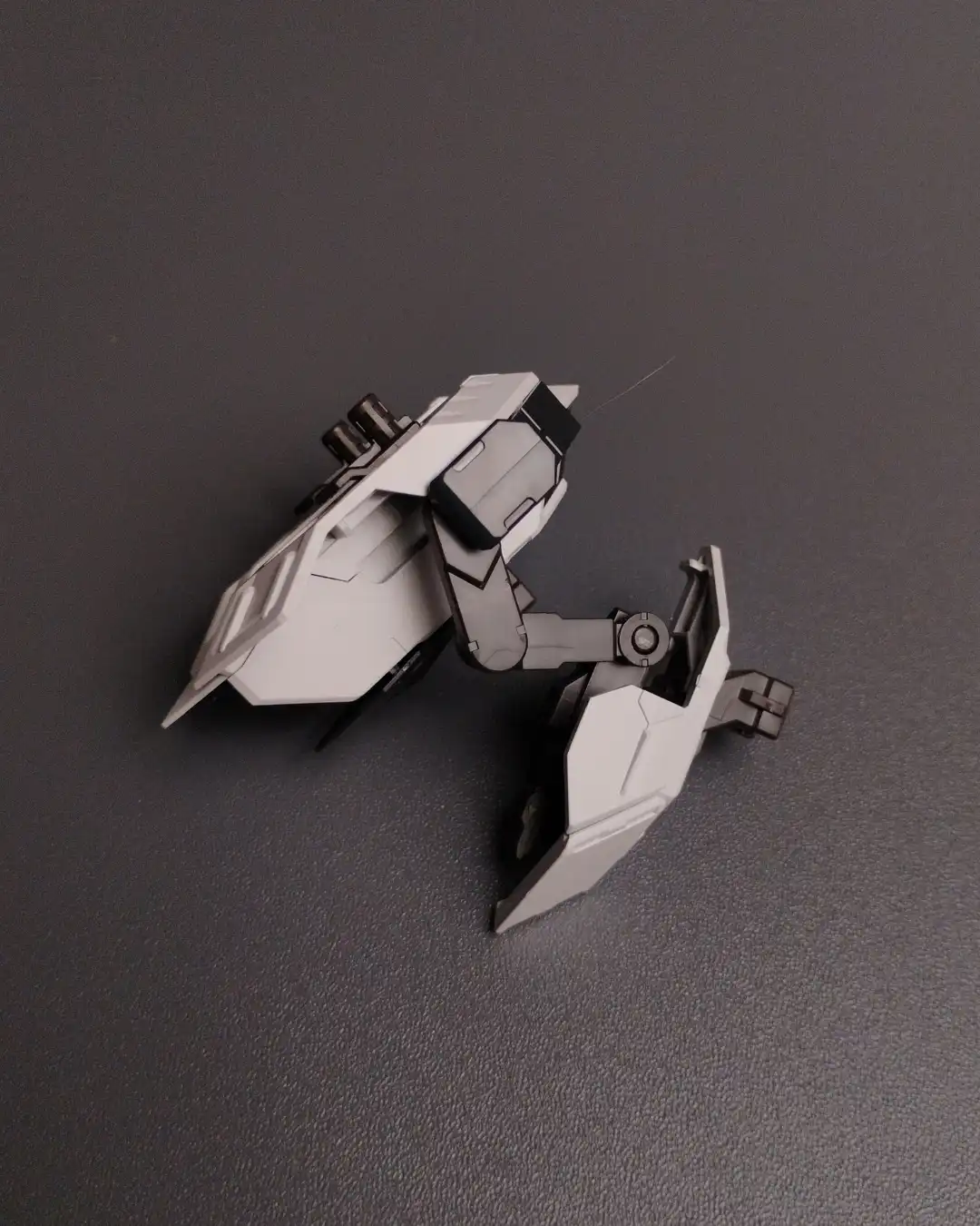 MG 1100 Gundam Barbatos Lupus Review – Best Iron-Blooded Orphans Master Grade Kit Myniatures