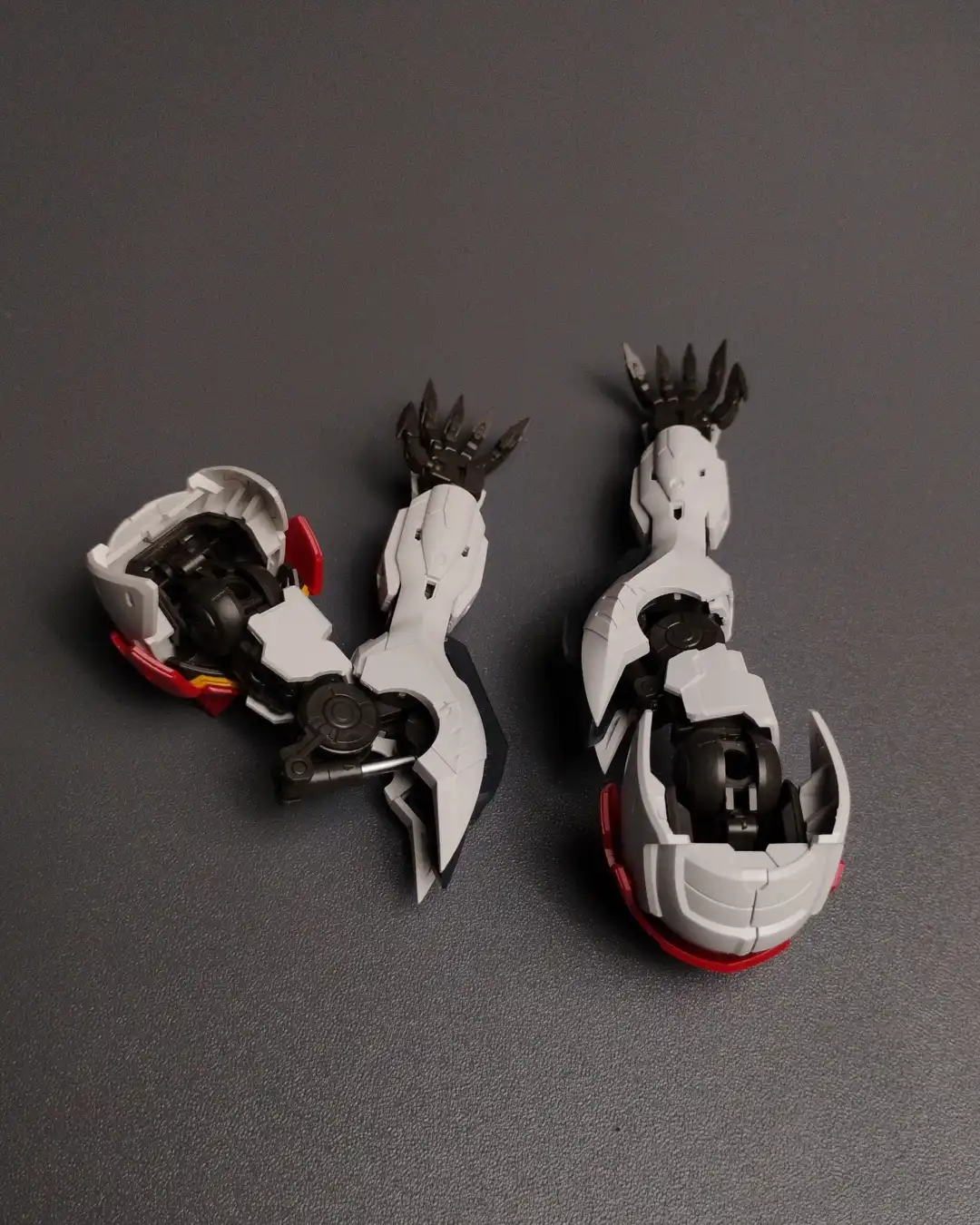 MG 1100 Gundam Barbatos Lupus Review – Best Iron-Blooded Orphans Master Grade Kit Myniatures