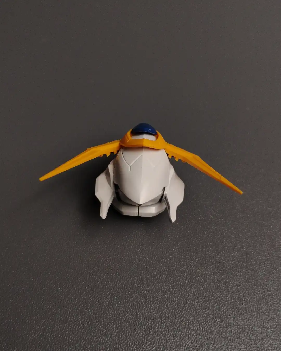 MG 1100 Gundam Barbatos Lupus Review – Best Iron-Blooded Orphans Master Grade Kit Myniatures (4)