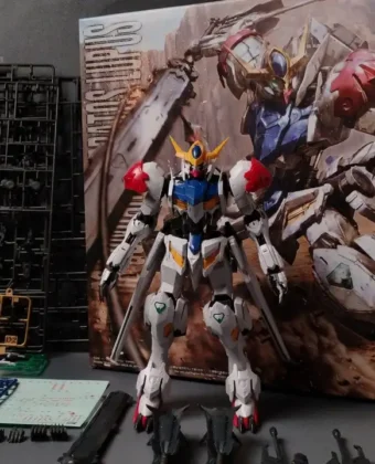 MG 1100 Gundam Barbatos Lupus Review – Best Iron-Blooded Orphans Master Grade Kit Myniatures