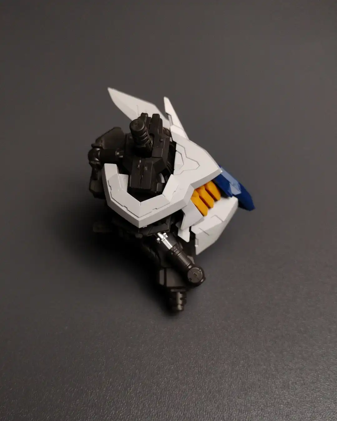 MG 1100 Gundam Barbatos Lupus Review – Best Iron-Blooded Orphans Master Grade Kit Myniatures