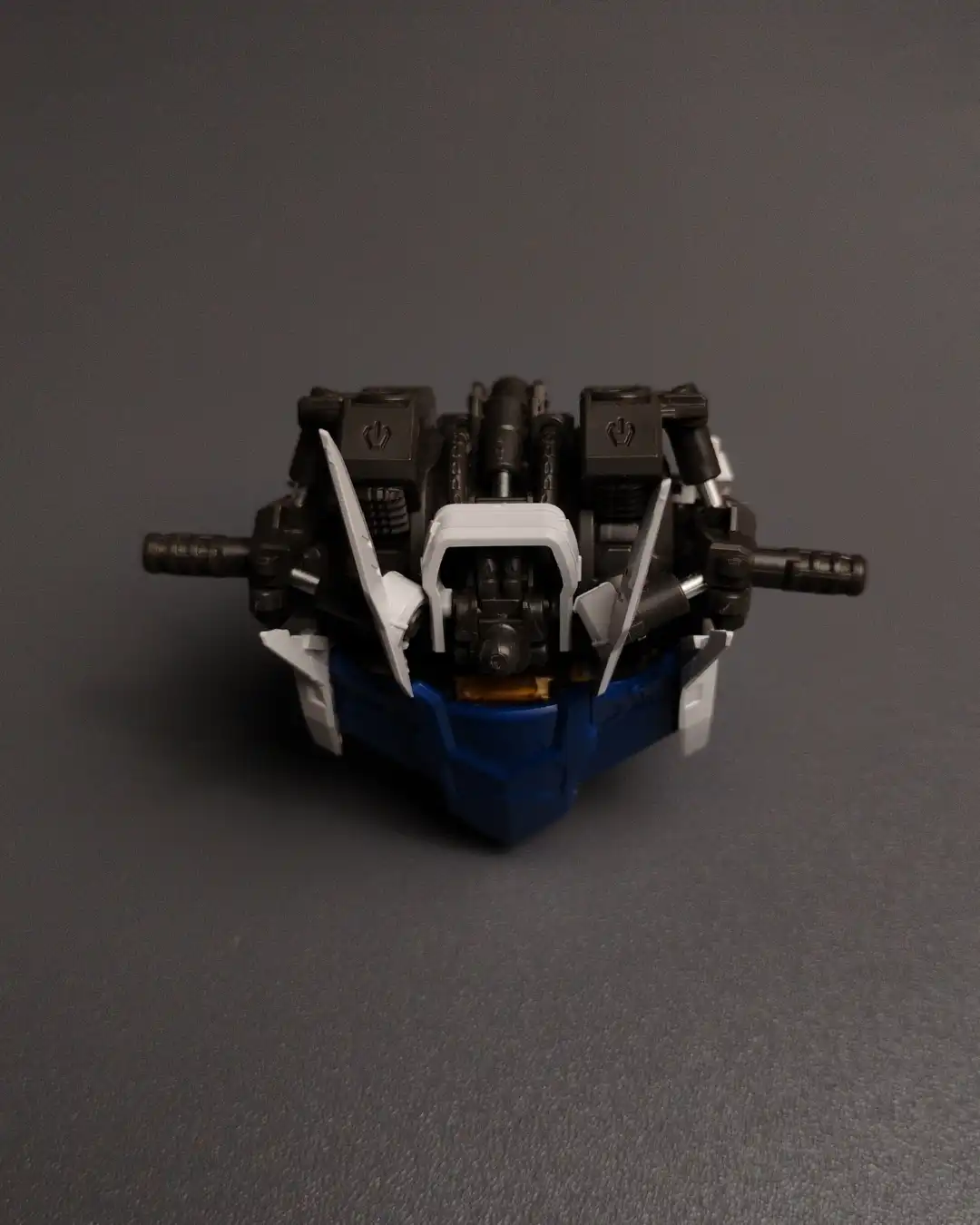 MG 1100 Gundam Barbatos Lupus Review – Best Iron-Blooded Orphans Master Grade Kit Myniatures