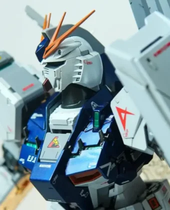 RX-93 V Gundam Myniatures