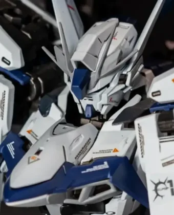 Eclipse Gundam with Manuever Strike Myniatures