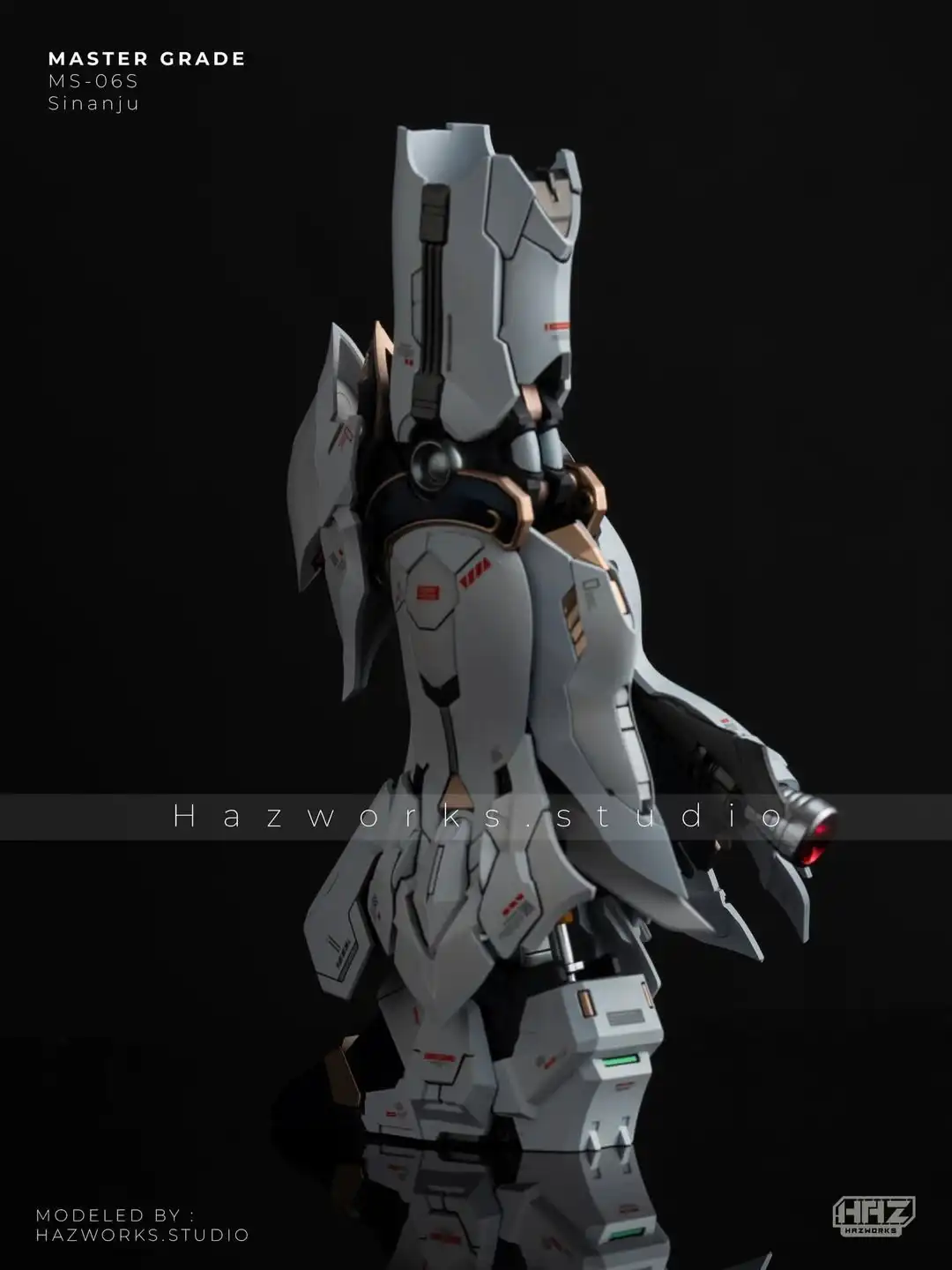 MG 1100 Sinanju Red Comet Myniatures