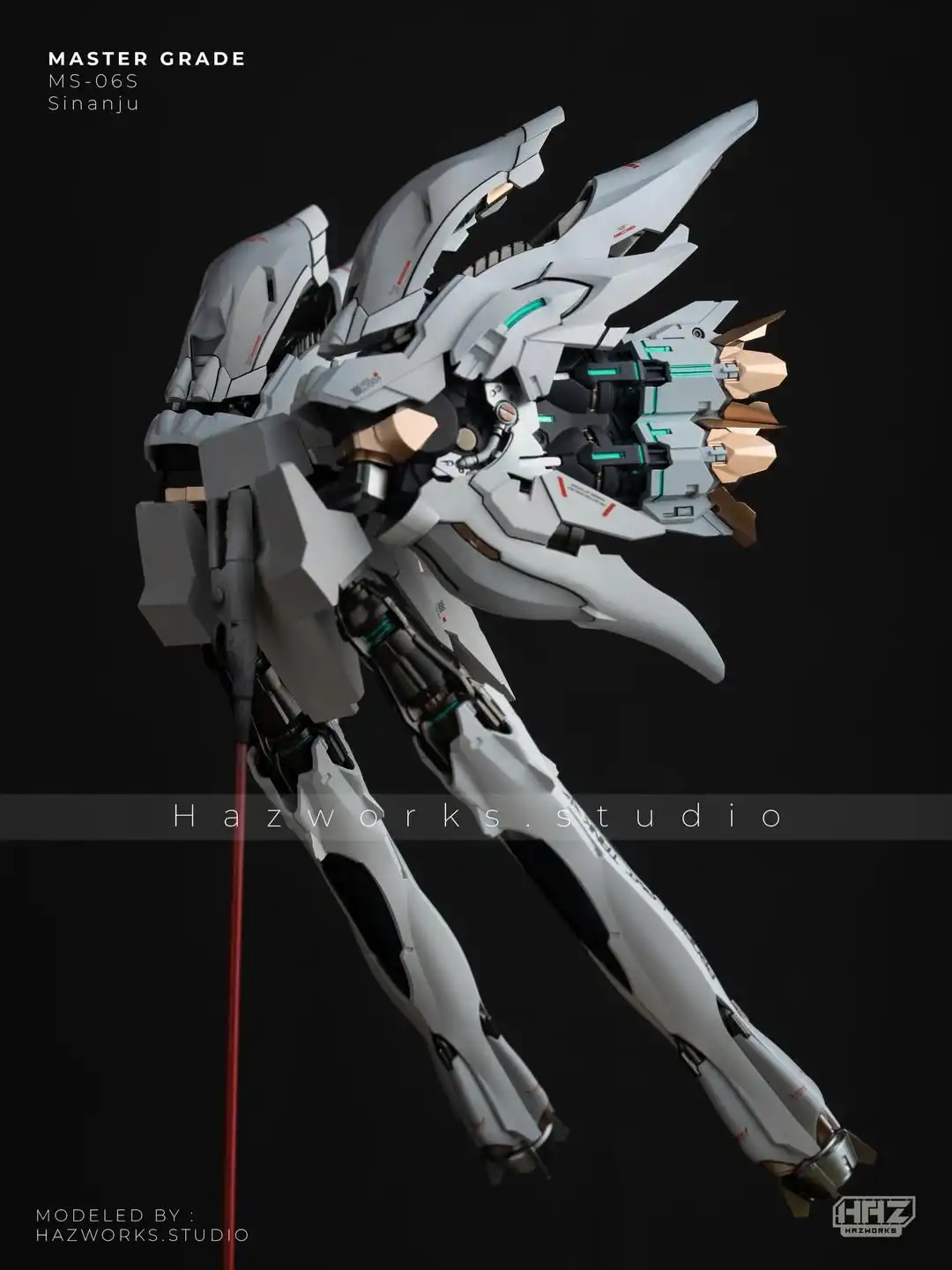 MG 1100 Sinanju Red Comet Myniatures