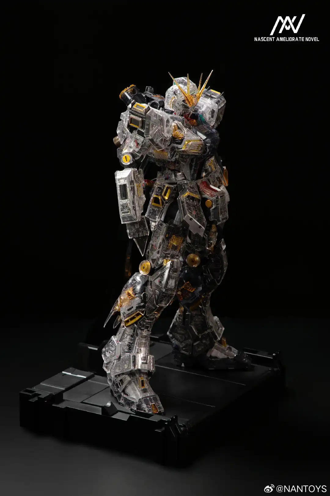 Perfect Grade Unleashed Nu Gundam Clear Armor Myniatures