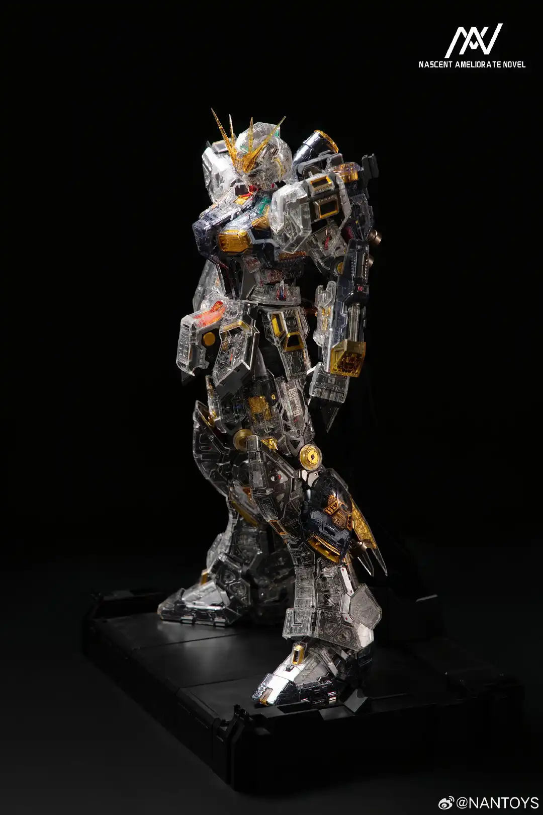 Perfect Grade Unleashed Nu Gundam Clear Armor Myniatures