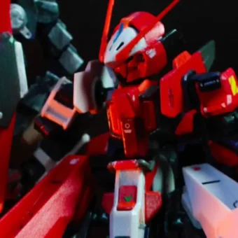 RX-124 Gundam TR-6 Woundwort Red Comet Unit Myniatures