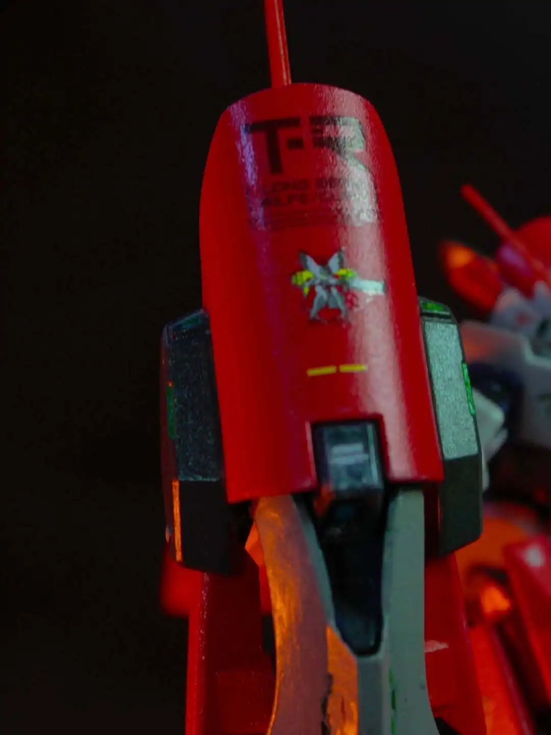 RX-124 Gundam TR-6 Woundwort Red Comet Unit Myniatures