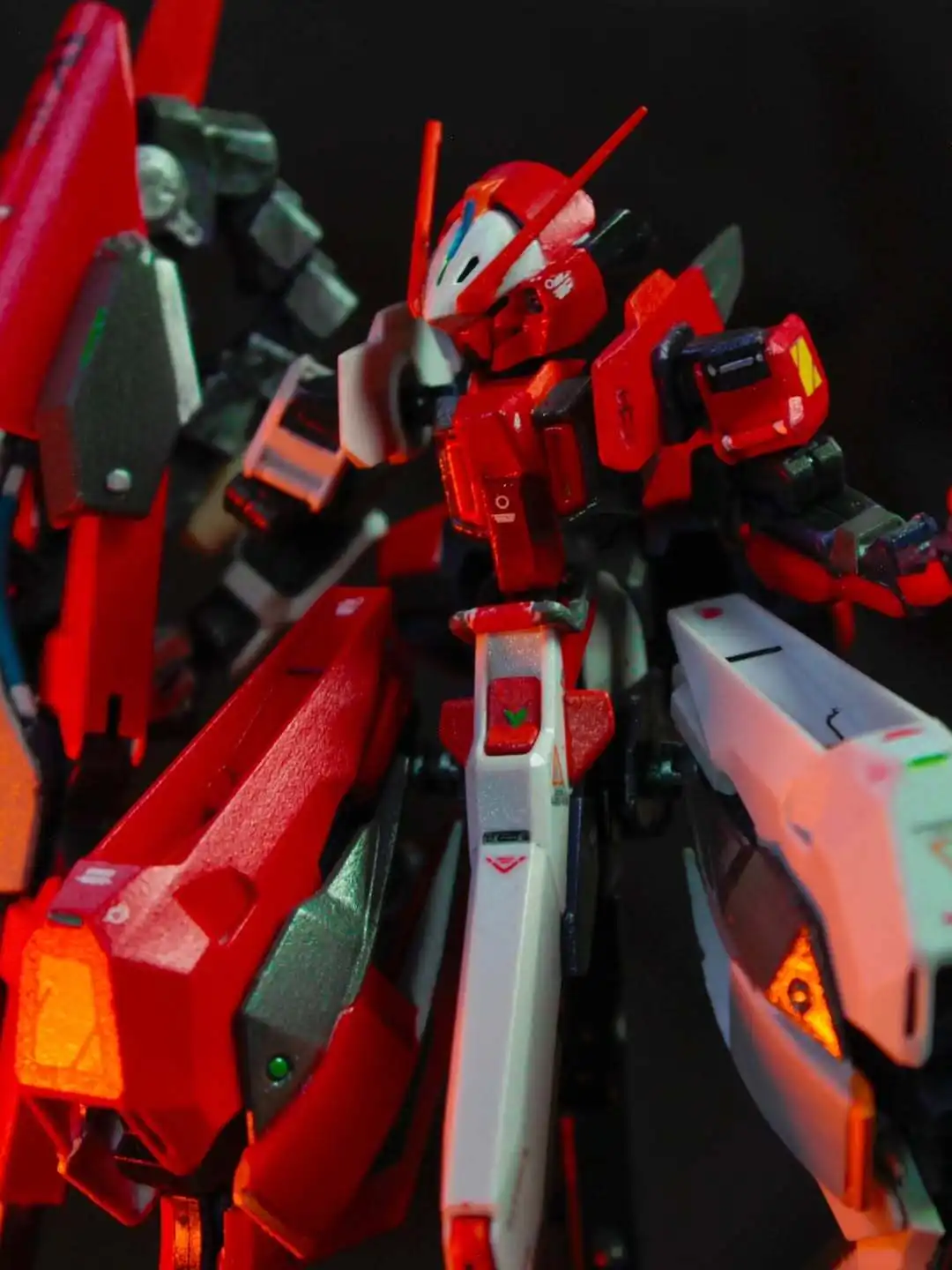 RX-124 Gundam TR-6 Woundwort Red Comet Unit Myniatures