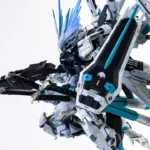 MG Gundam Astray Silver Dragon Myniatures
