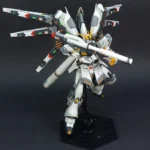 RG Hi-v Gundam with RX-93 Nu Gundam Colors Myniatures (10)