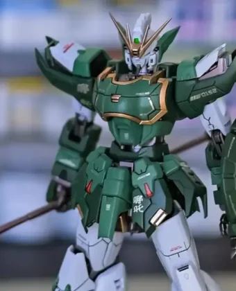 Altron Gundam Supernova Myniatures
