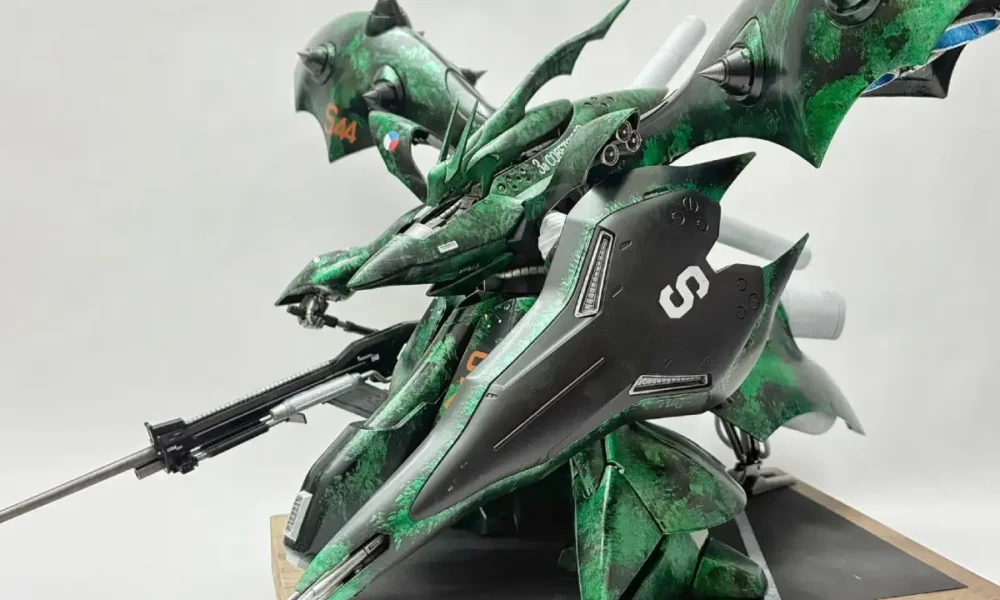 Custom Build Gundam Nightingale Myniatures