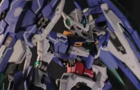 MG 00 Qan[T] Gundam Custom Build Myniatures